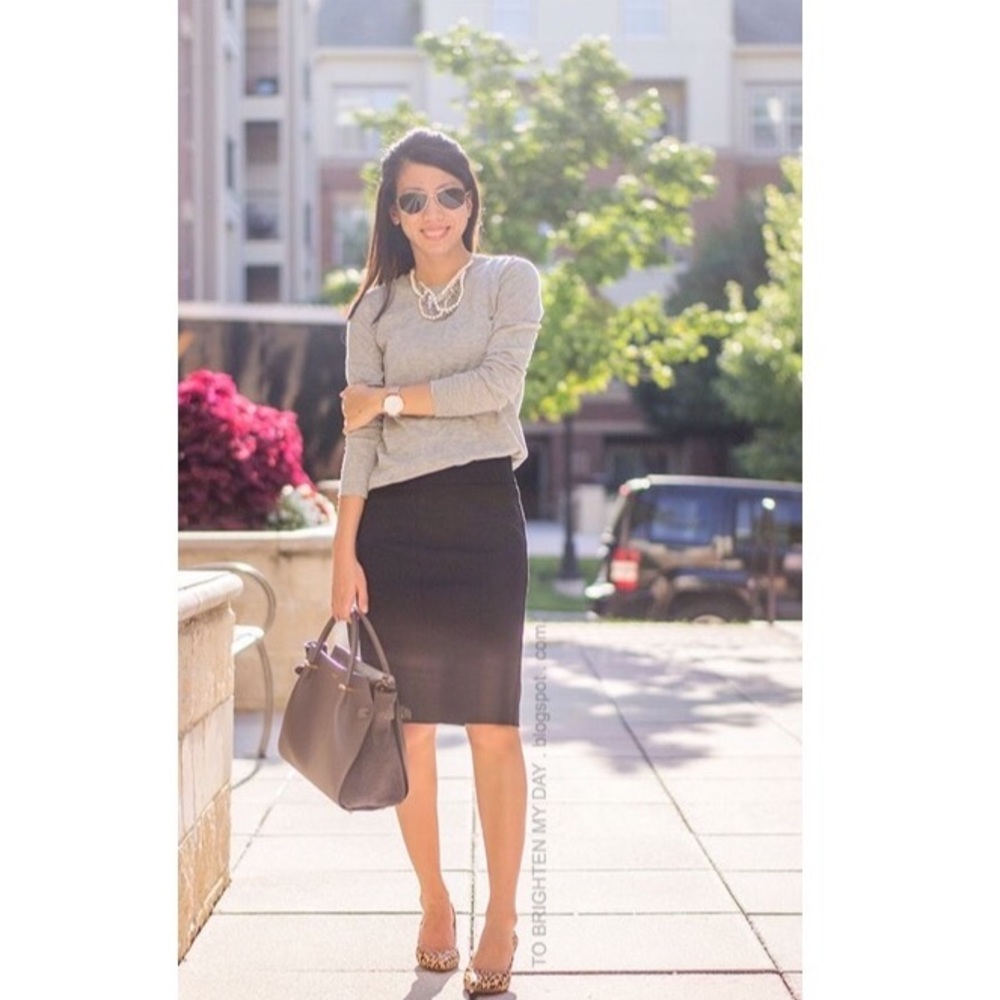 🤍 EUC Like New Ralph Lauren Black Stretch Pencil City Skirt